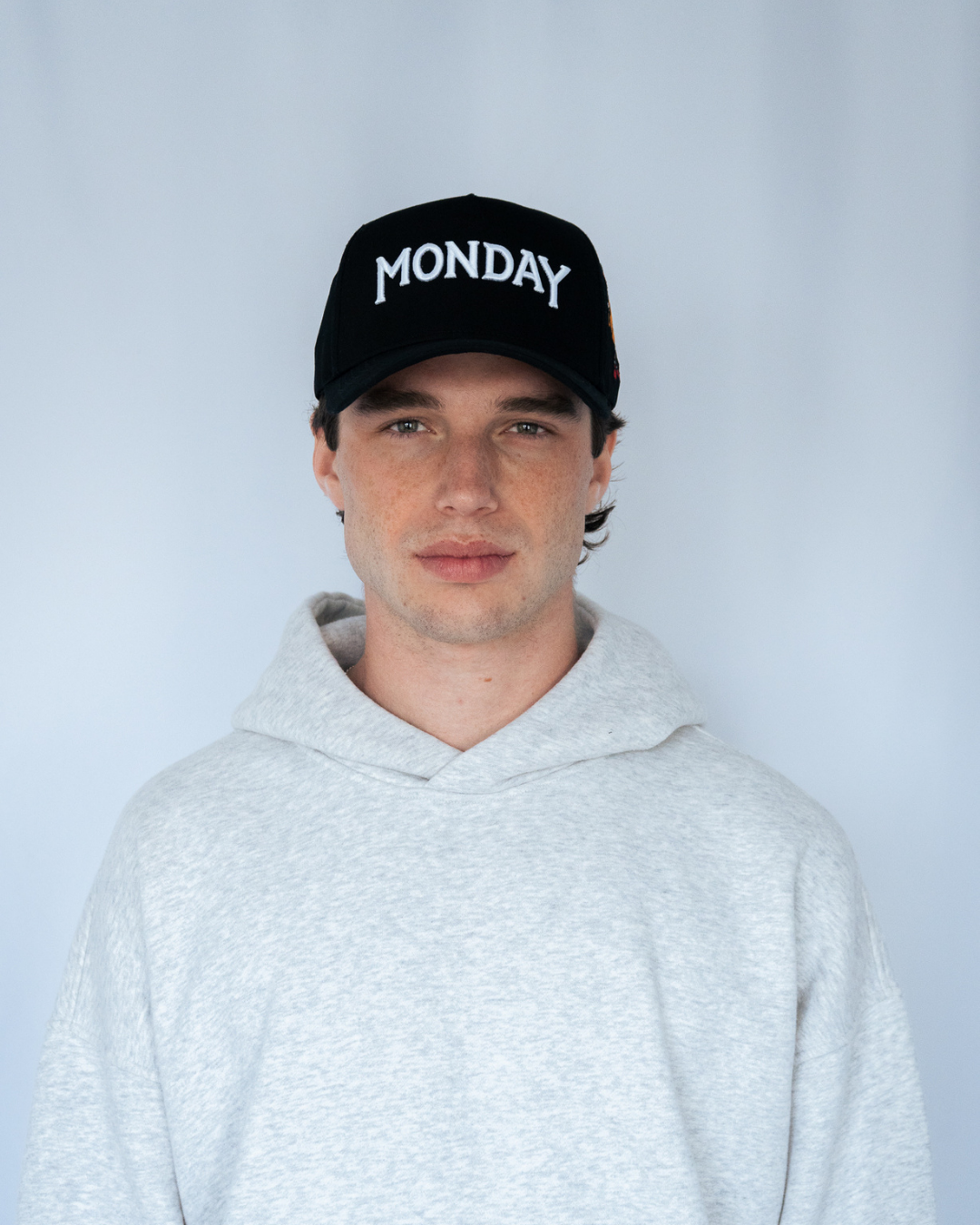 Monday Snapback | Black
