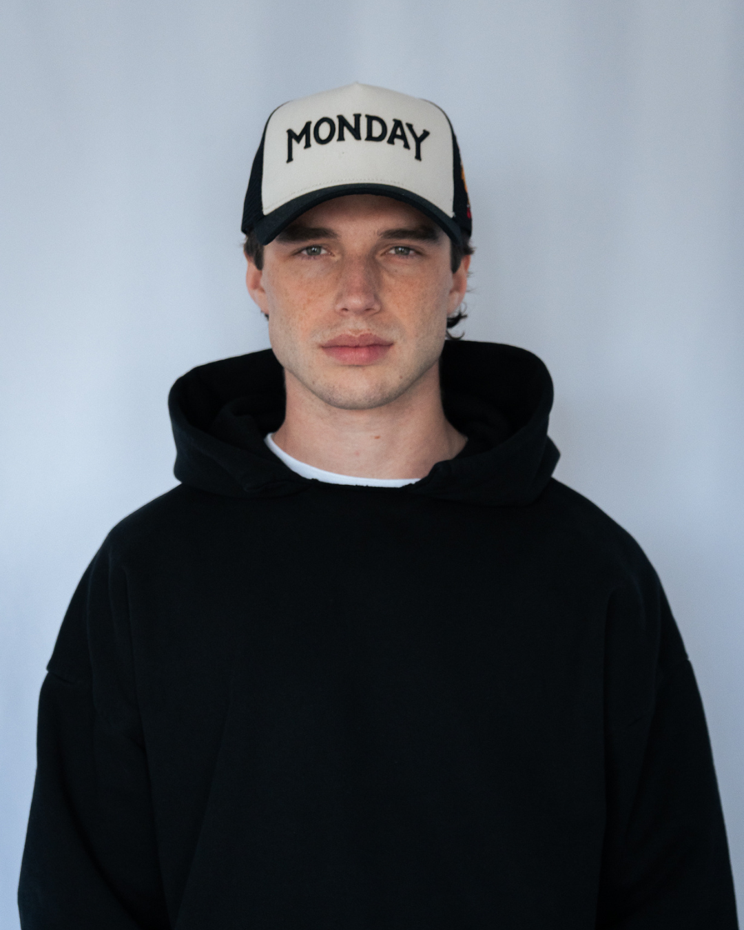 Monday Trucker | Cream & Black