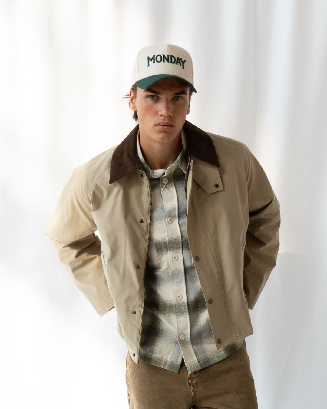 Monday Snapback | Cream & Vintage Green